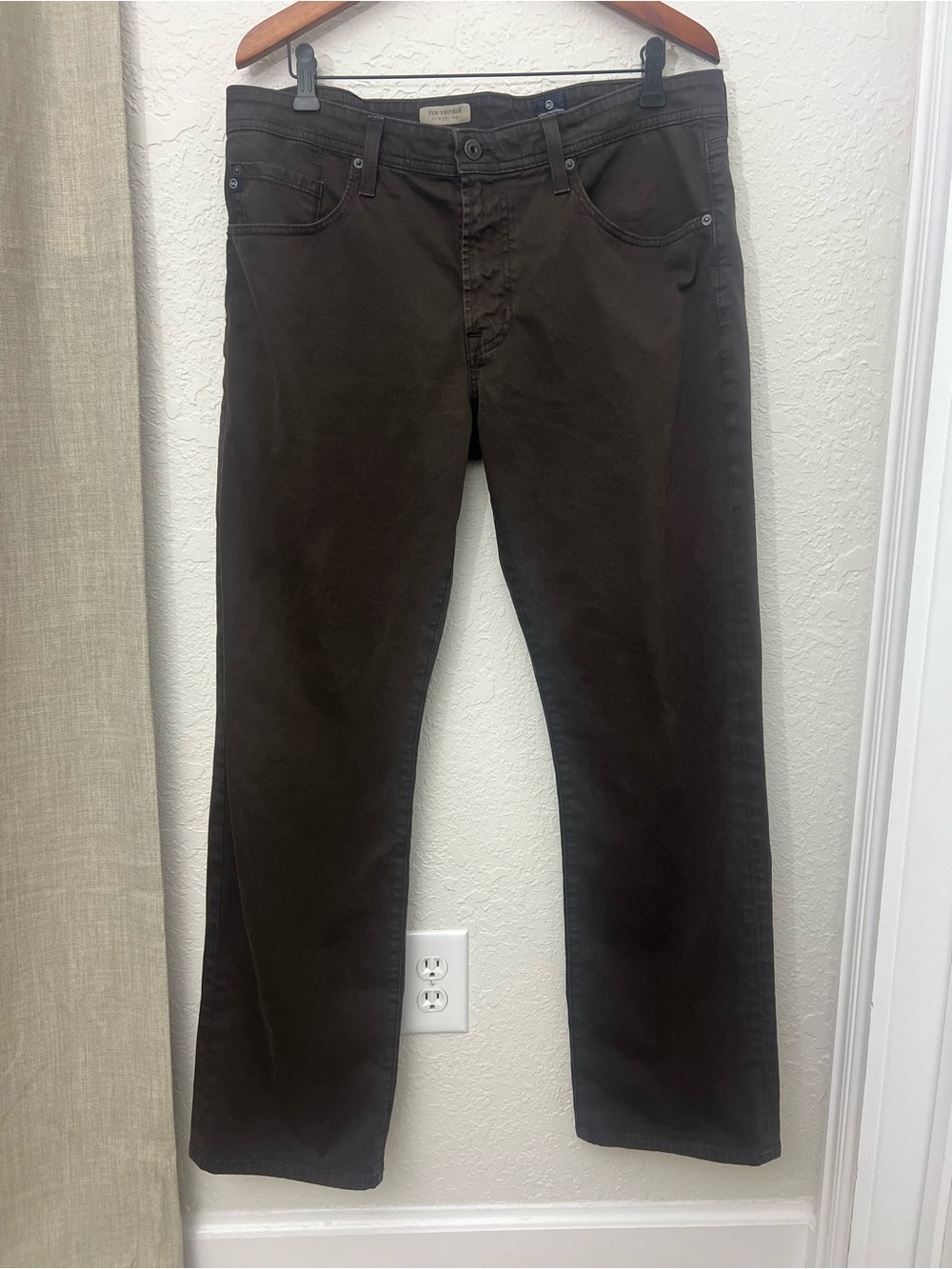 AG The Protege Straight Leg Brown‎ Coated Denim Jeans Men's 36x34 USA